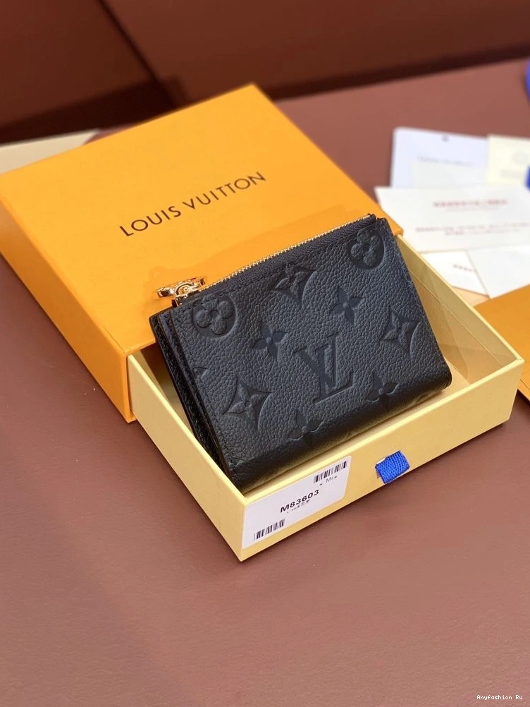 Vuitton 69239 Purse Lightweight Wallets Louis 0817